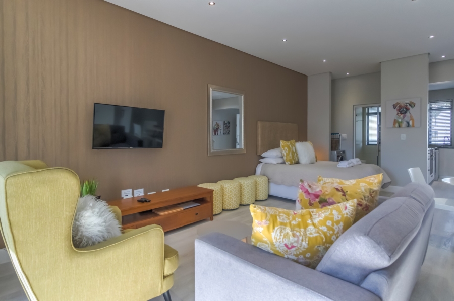 To Let 2 Bedroom Property for Rent in Paardevlei Western Cape